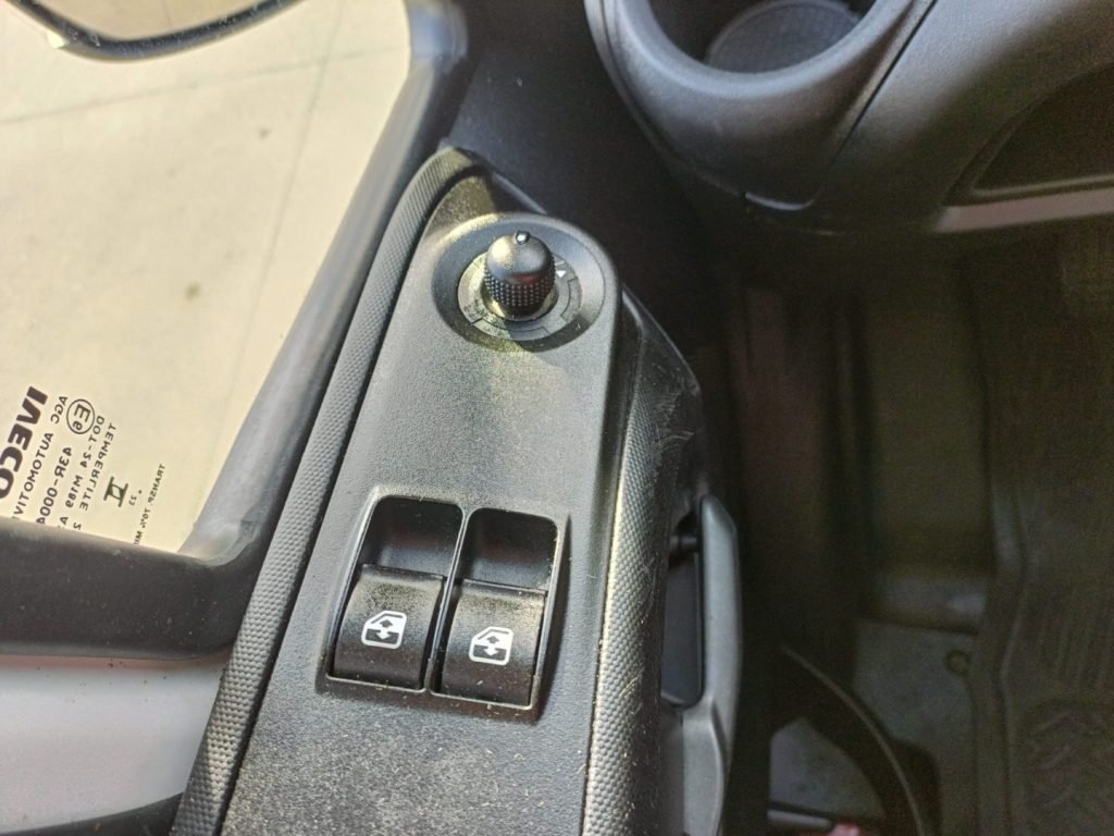 Iveco DAILY 35C16 6 POSTI 3.0 CC DOPPIA CABINA RIBALTAB Ribaltabile Usato - foto 11