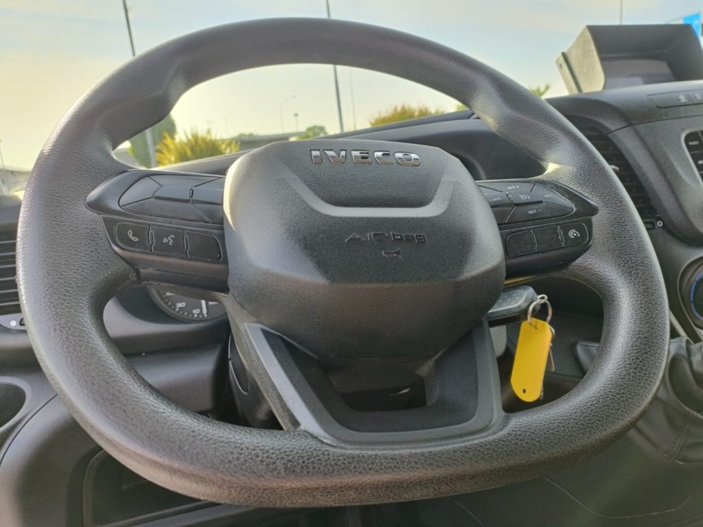 Iveco DAILY 35C16 6 POSTI 3.0 CC DOPPIA CABINA RIBALTAB Ribaltabile Usato - foto 14