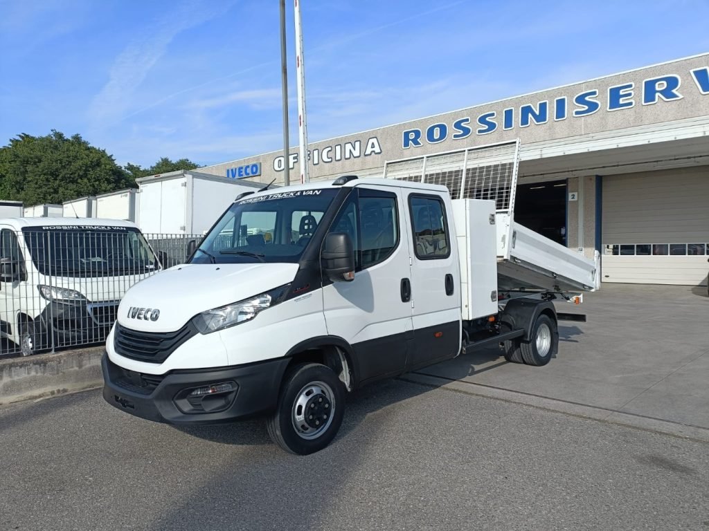 Iveco DAILY 35C16 6 POSTI 3.0 CC DOPPIA CABINA RIBALTAB Ribaltabile Usato - foto 2