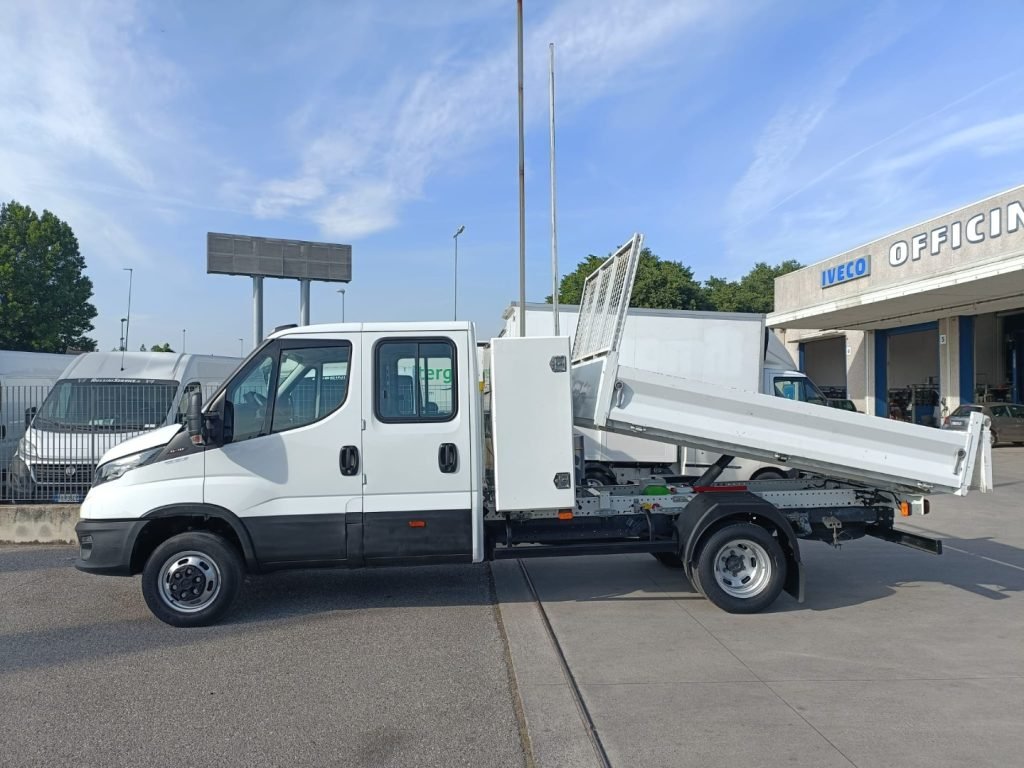 Iveco DAILY 35C16 6 POSTI 3.0 CC DOPPIA CABINA RIBALTAB Ribaltabile Usato - foto 4