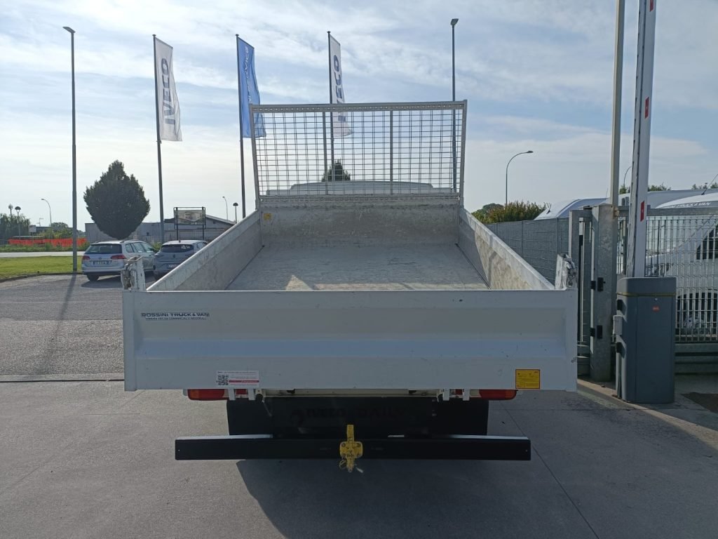 Iveco DAILY 35C16 6 POSTI 3.0 CC DOPPIA CABINA RIBALTAB Ribaltabile Usato - foto 5