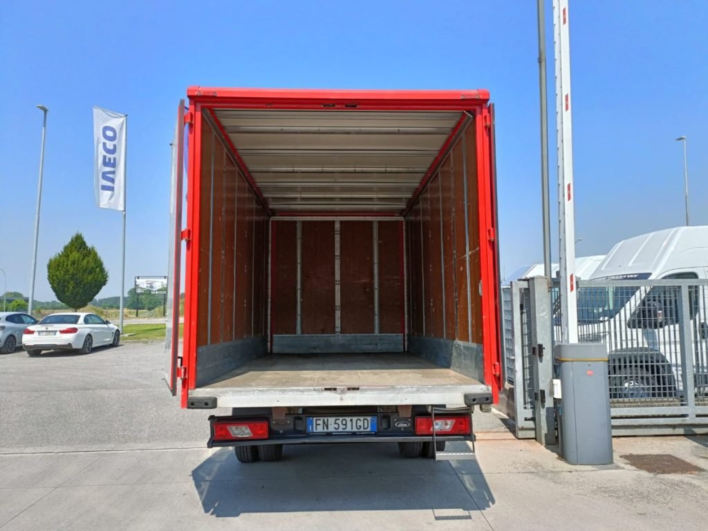 Ford TRANSIT FURGONATO BOX MOTORE SOSTITUITO CON FATT. Furgone Usato - foto 5
