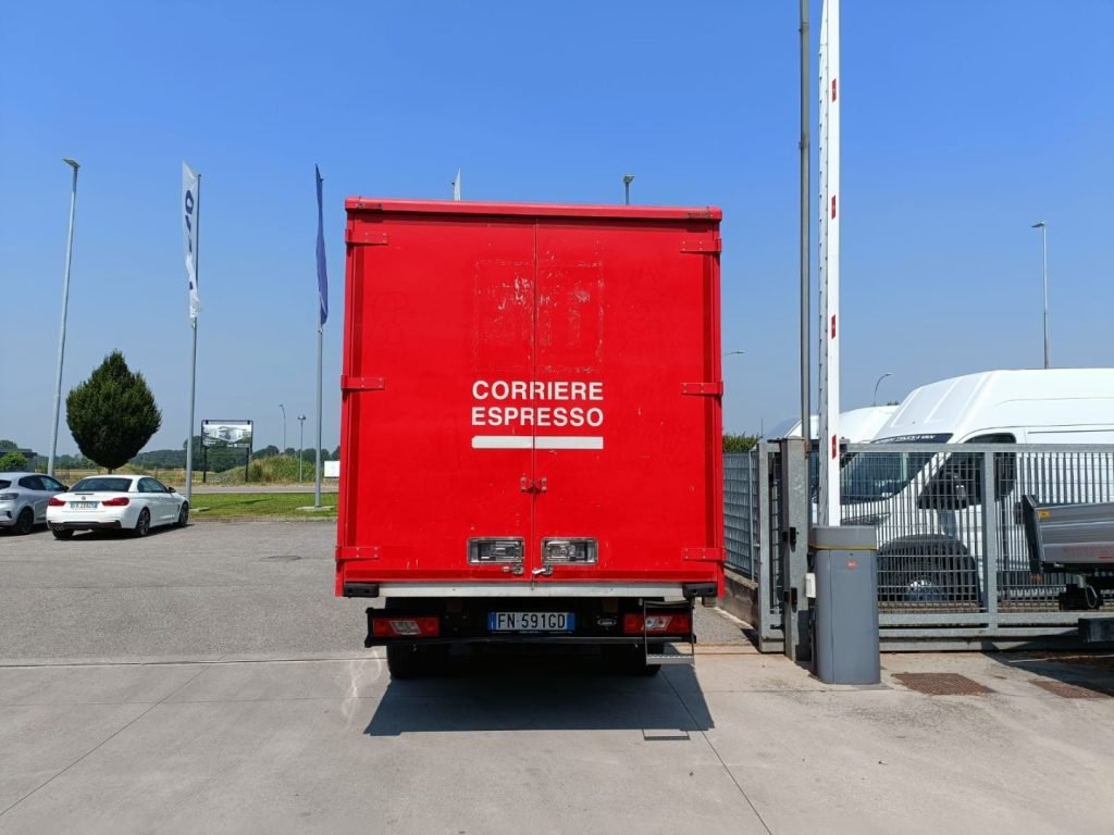 Ford TRANSIT FURGONATO BOX MOTORE SOSTITUITO CON FATT. Furgone Usato - foto 6