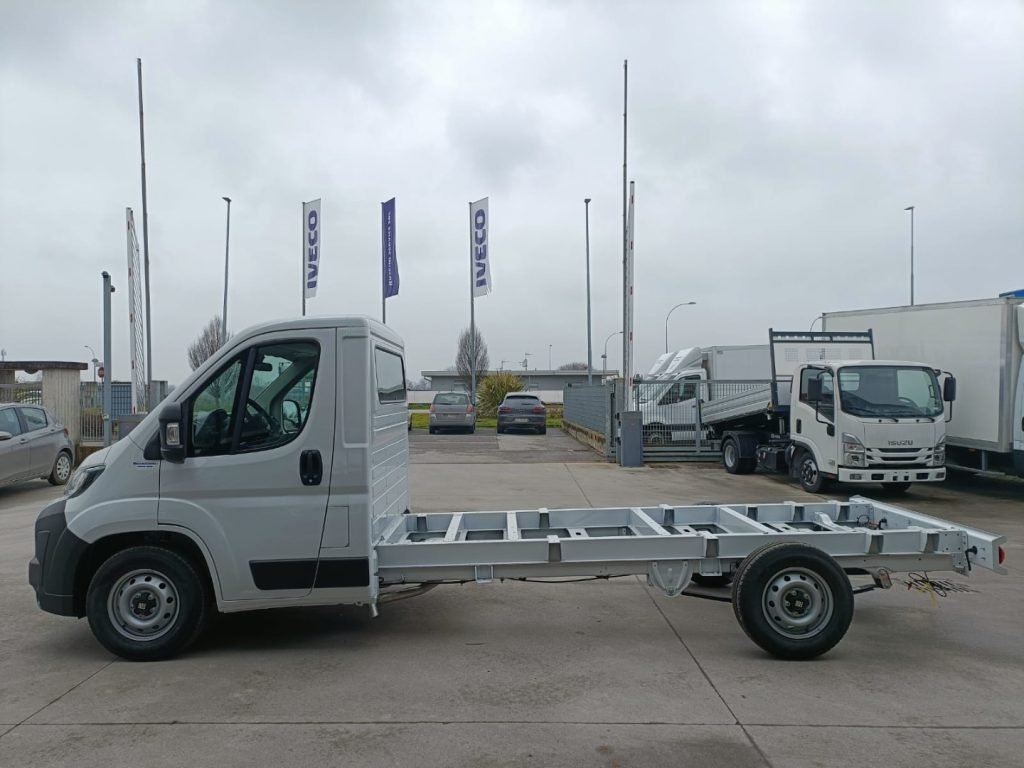 Fiat DUCATO MAXI L4H1 NUOVO A TELAIO XL 140 cv Telaio Nuovo - foto 5