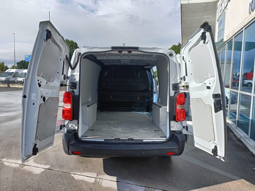 Fiat SCUDO L1H1 1.5 BLUEHDI 120 CV MT6 BUSINESS Furgone Usato - foto 18