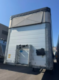 Schmitz Cargobull Semirimorchio centinato 