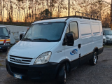 Iveco Daily 35C10 furgone