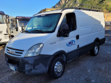 Iveco Daily 29L10 furgone tetto basso